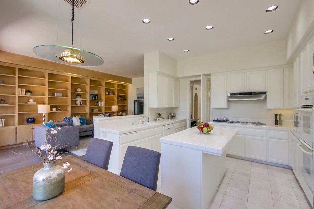 Virtual tour photo 18 of 45 for 5238 Renaissance Ave