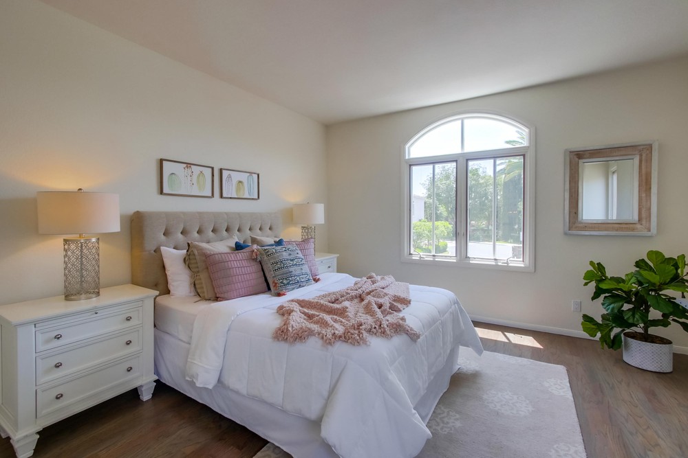Virtual tour photo 20 of 45 for 5238 Renaissance Ave