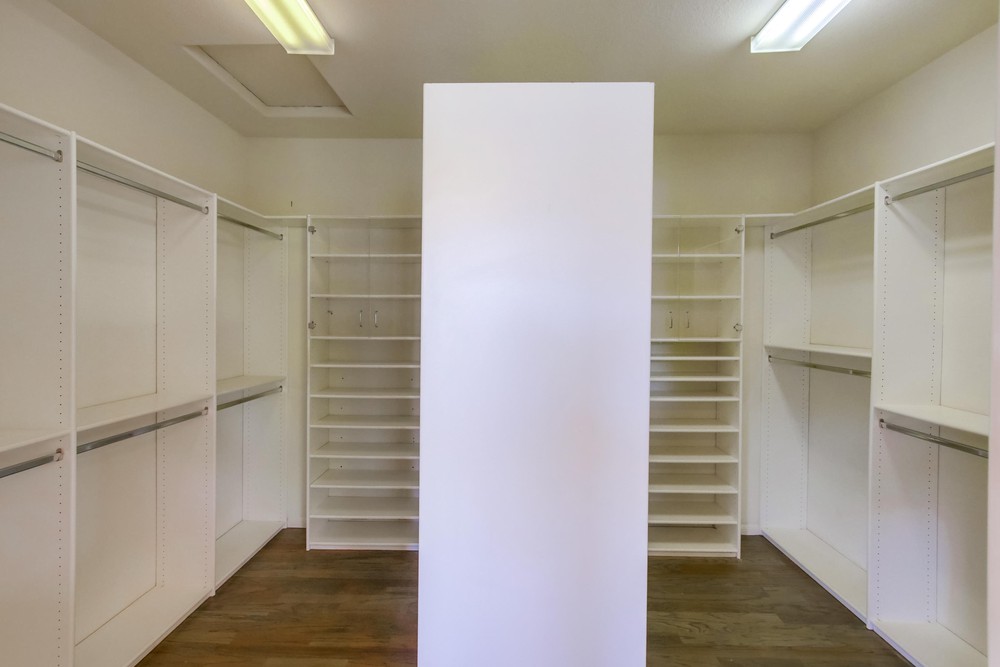 Virtual tour photo 36 of 45 for 5238 Renaissance Ave