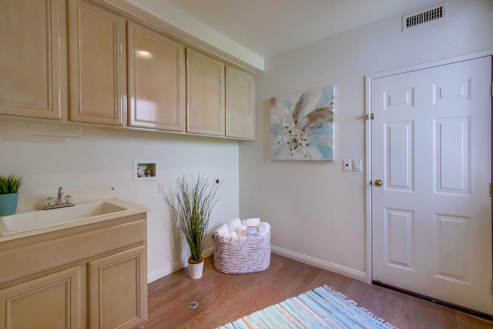 Virtual tour photo 41 of 45 for 5238 Renaissance Ave
