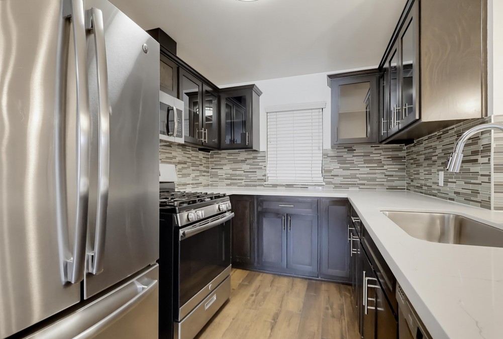 Virtual tour photo 22 of 57 for 524 Venice Way