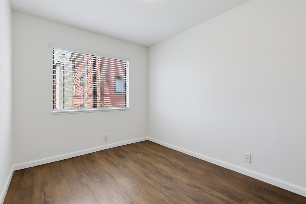 Virtual tour photo 26 of 57 for 524 Venice Way