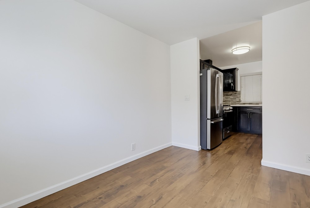 Virtual tour photo 30 of 57 for 524 Venice Way
