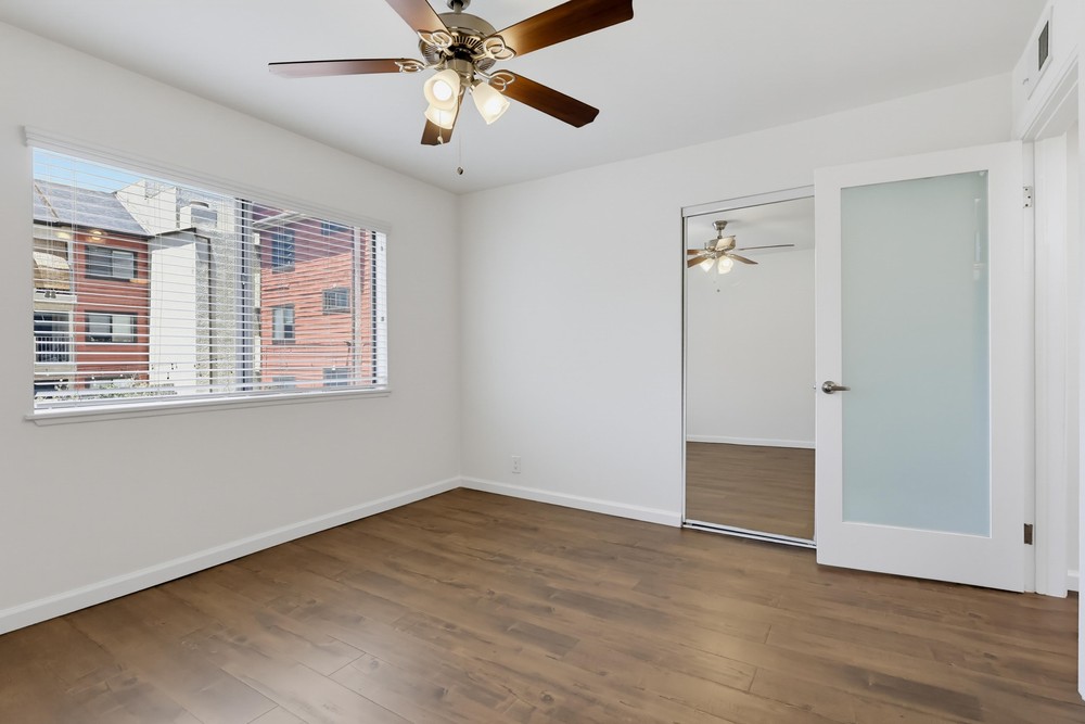 Virtual tour photo 35 of 57 for 524 Venice Way