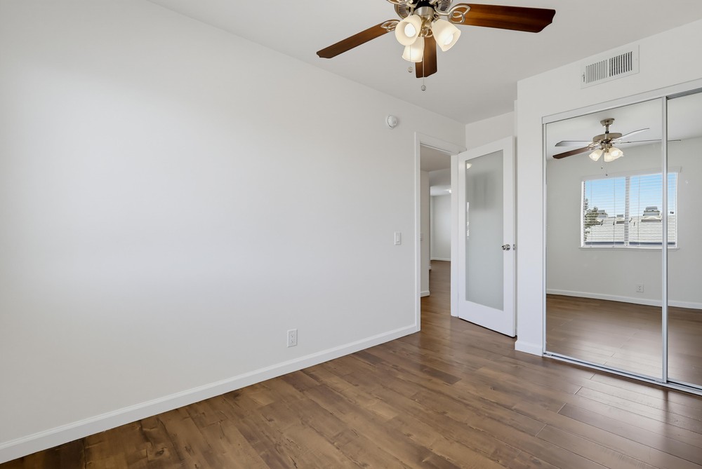 Virtual tour photo 41 of 57 for 524 Venice Way