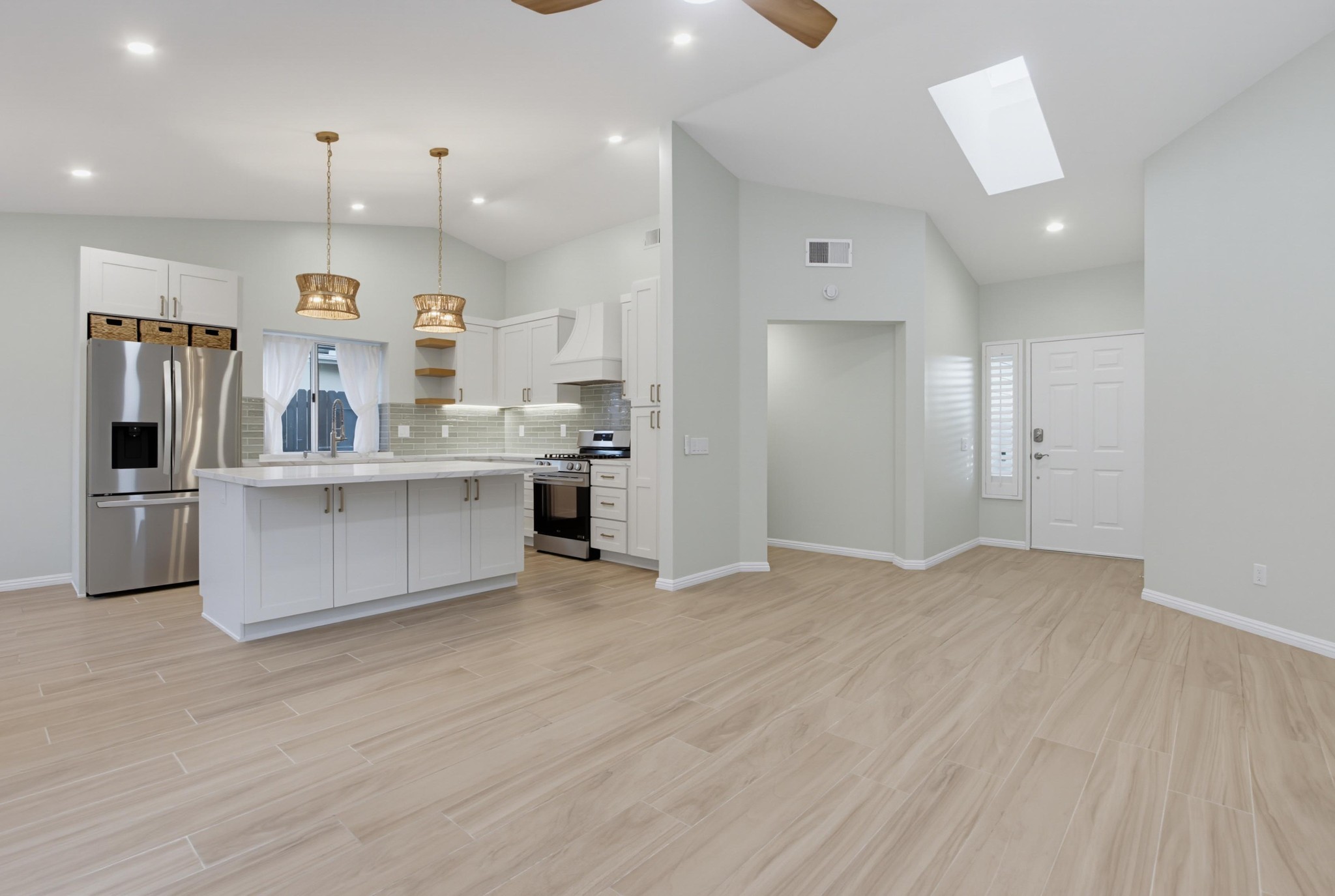 Virtual tour photo 18 of 68 for 5241 Mandarin Dr