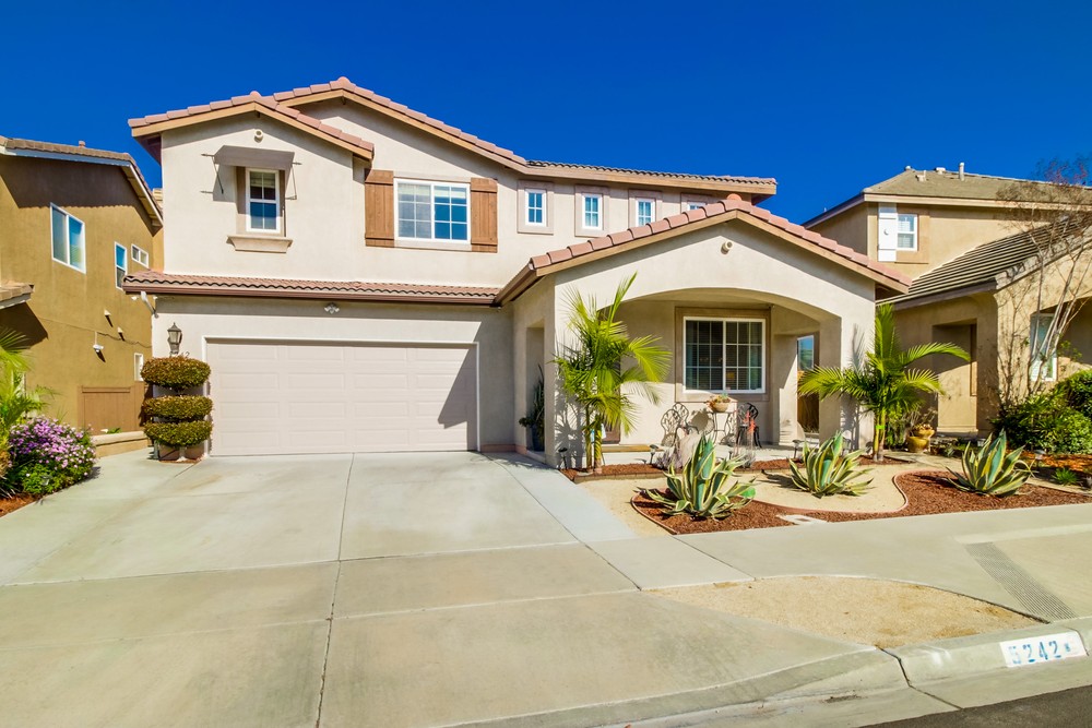 Virtual tour photo 5 of 55 for 5242 Avenida De Las Vistas
