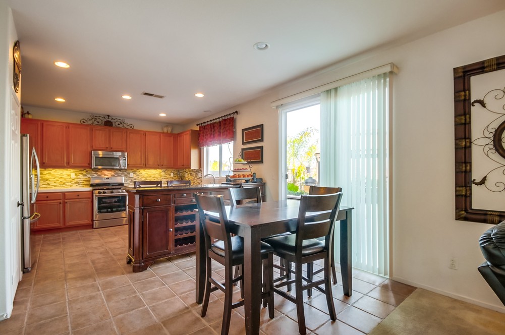 Virtual tour photo 21 of 55 for 5242 Avenida De Las Vistas