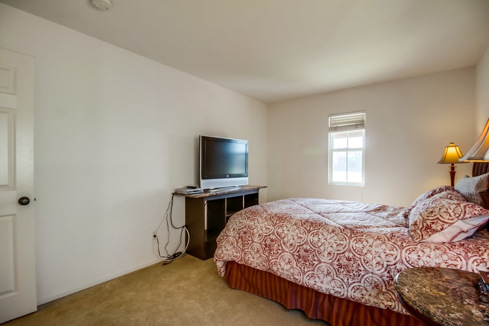 Virtual tour photo 37 of 55 for 5242 Avenida De Las Vistas