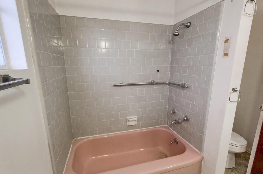 Virtual tour photo 19 of 34 for 5243 E Falls View Dr