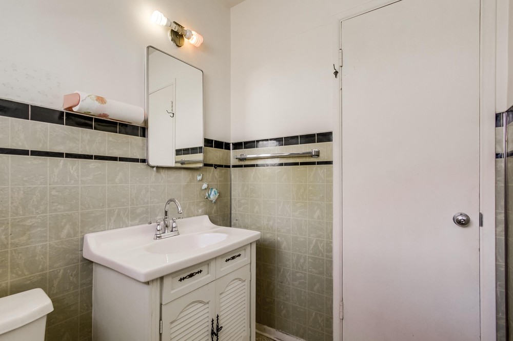Virtual tour photo 27 of 34 for 5243 E Falls View Dr