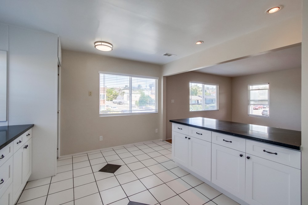 Virtual tour photo 14 of 33 for 5244 La Jolla Mesa Dr