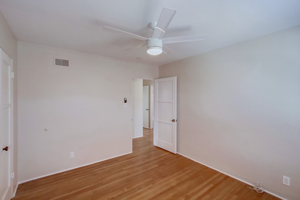 Virtual tour photo 18 of 33 for 5244 La Jolla Mesa Dr