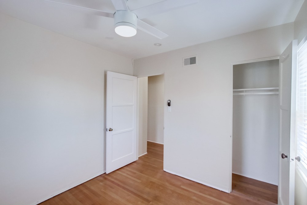 Virtual tour photo 21 of 33 for 5244 La Jolla Mesa Dr