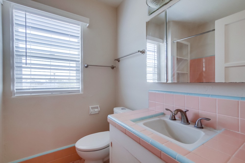 Virtual tour photo 22 of 33 for 5244 La Jolla Mesa Dr