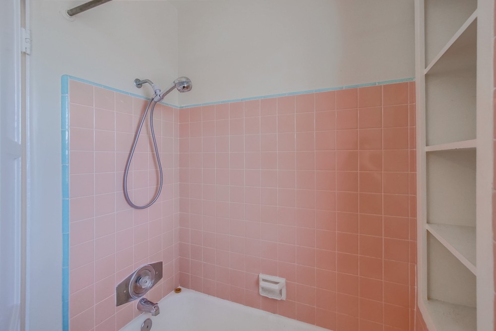 Virtual tour photo 23 of 33 for 5244 La Jolla Mesa Dr