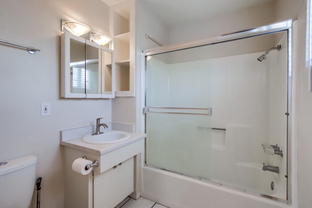 Virtual tour photo 28 of 33 for 5244 La Jolla Mesa Dr