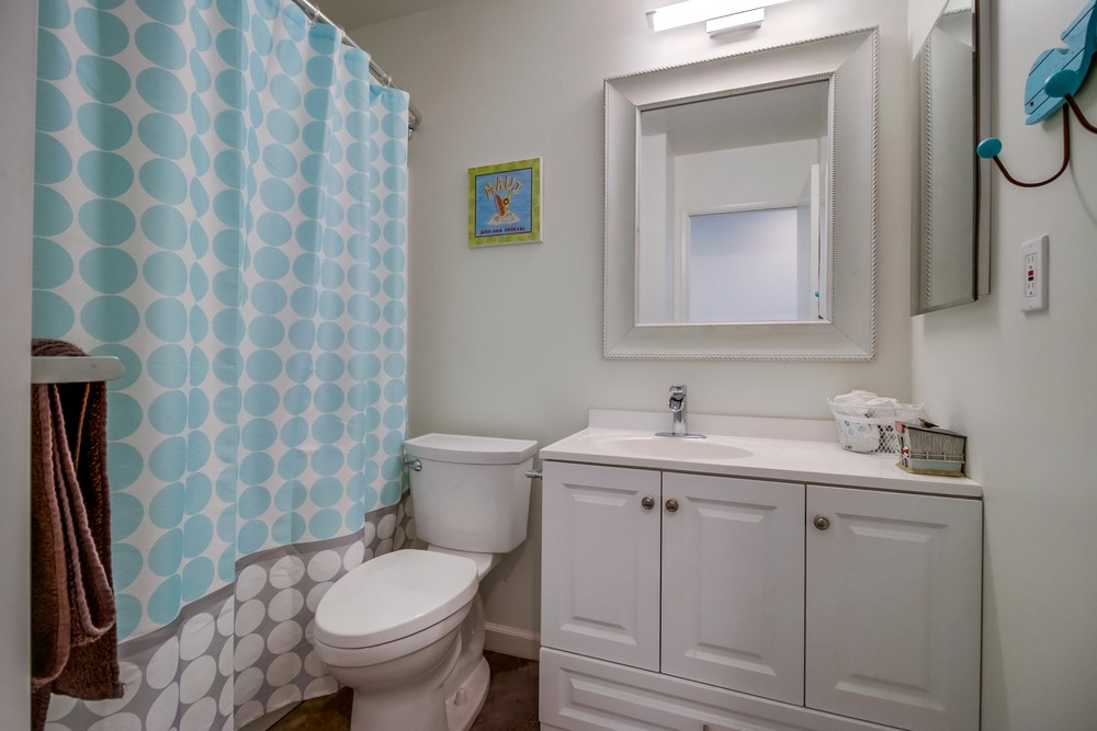 Virtual tour photo 24 of 32 for 5245 Northridge Ave