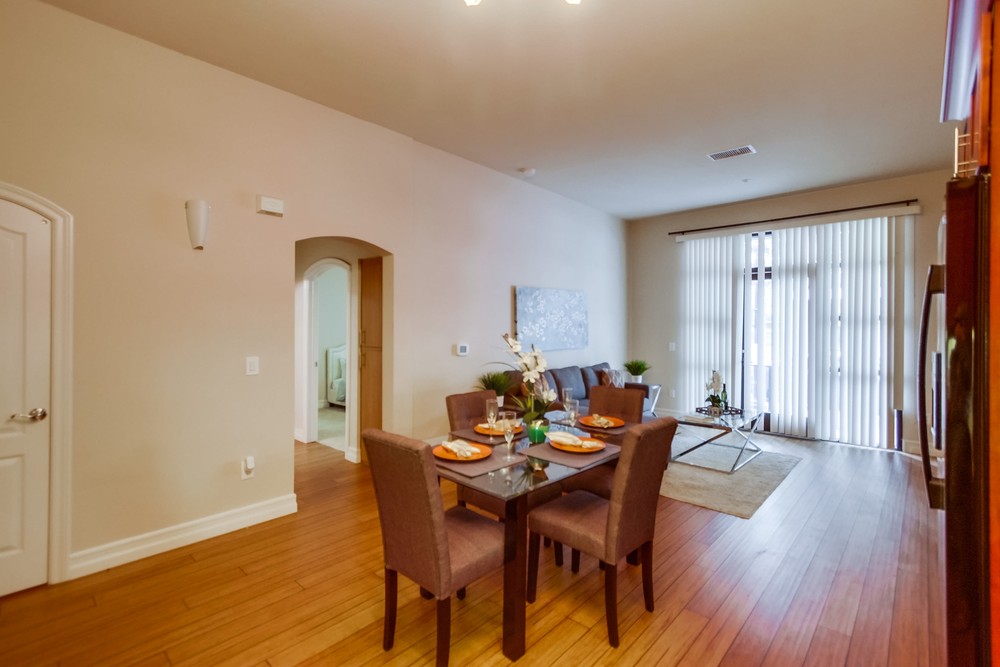 Virtual tour photo 13 of 37 for 525 11th Ave #1110