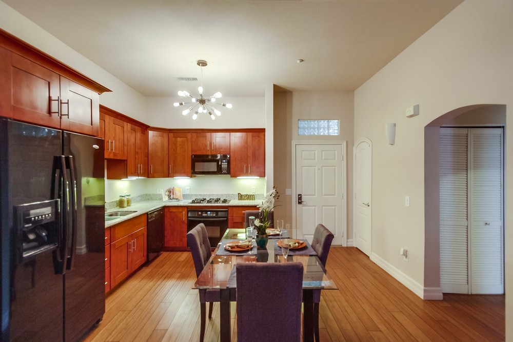Virtual tour photo 26 of 37 for 525 11th Ave #1110