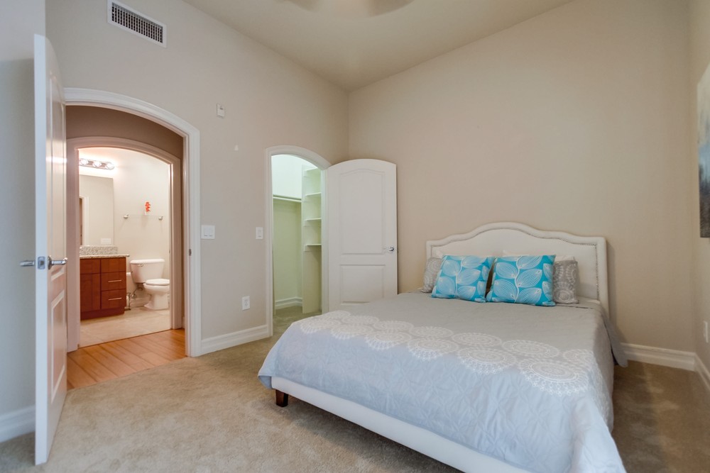 Virtual tour photo 29 of 37 for 525 11th Ave #1110