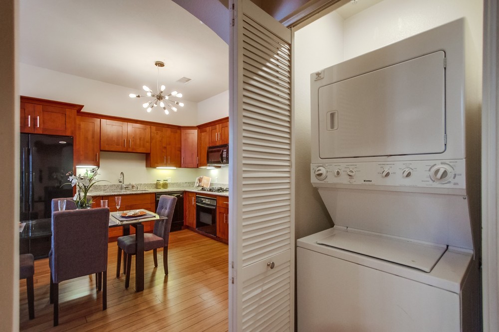 Virtual tour photo 35 of 37 for 525 11th Ave #1110