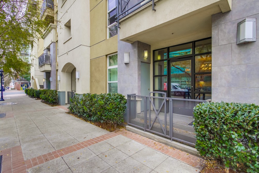 Virtual tour photo 36 of 37 for 525 11th Ave #1110