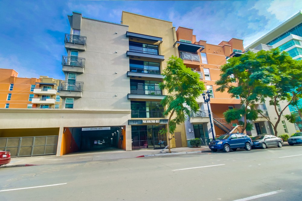 Virtual tour photo 1 of 22 for 525 11th Ave #1110