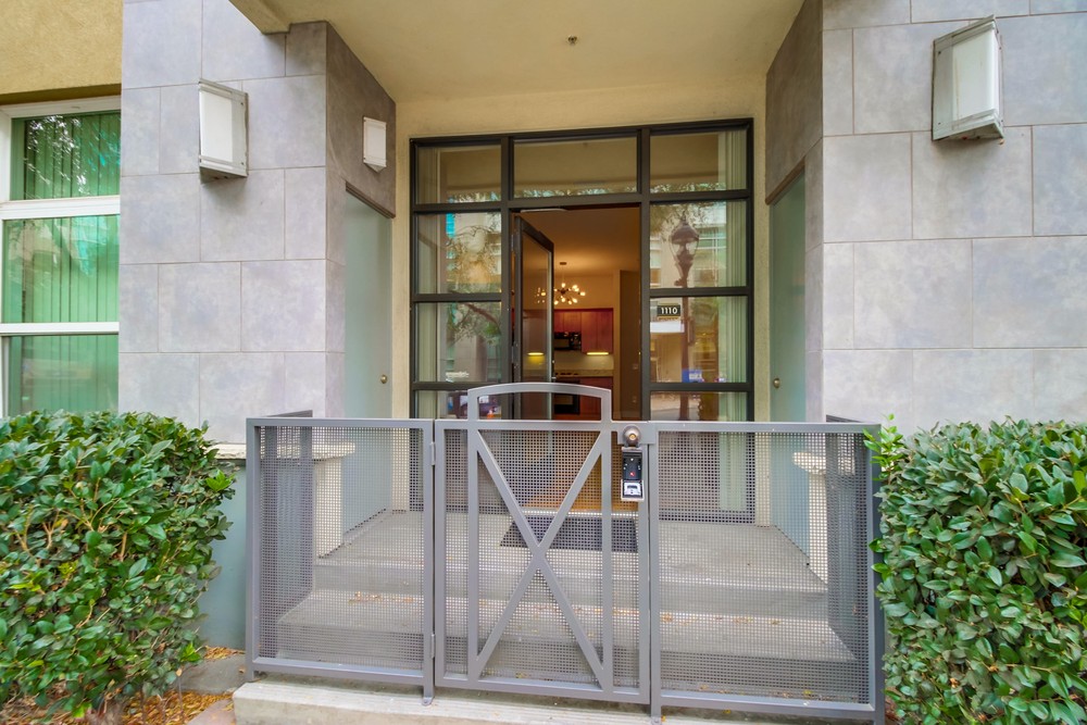 Virtual tour photo 4 of 22 for 525 11th Ave #1110