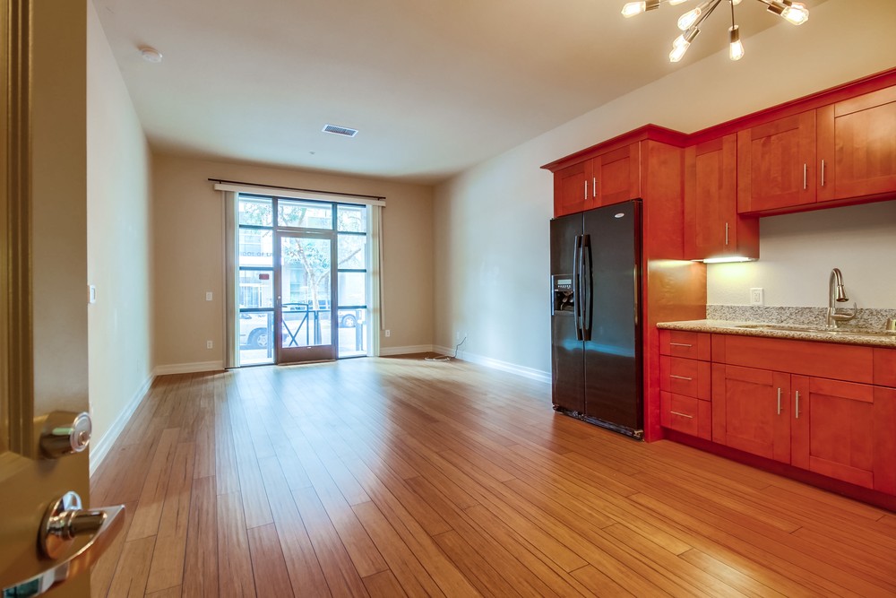 Virtual tour photo 7 of 22 for 525 11th Ave #1110