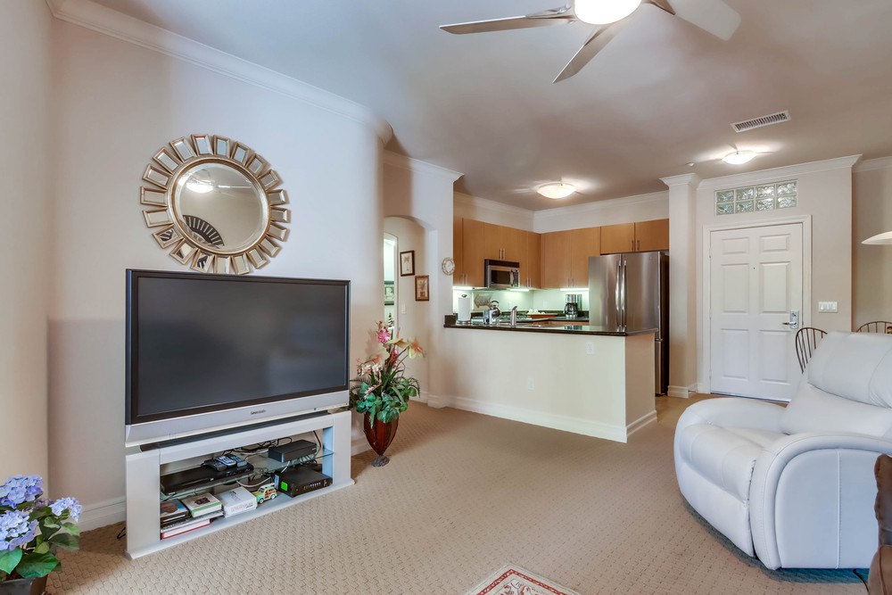 Virtual tour photo 10 of 38 for 525 11th Ave