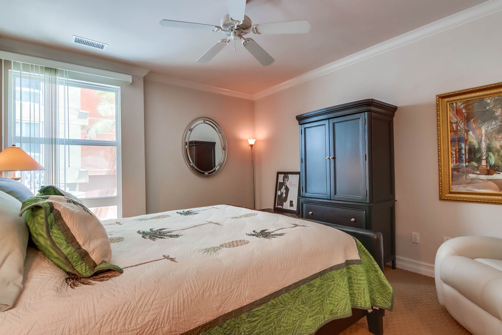 Virtual tour photo 23 of 38 for 525 11th Ave