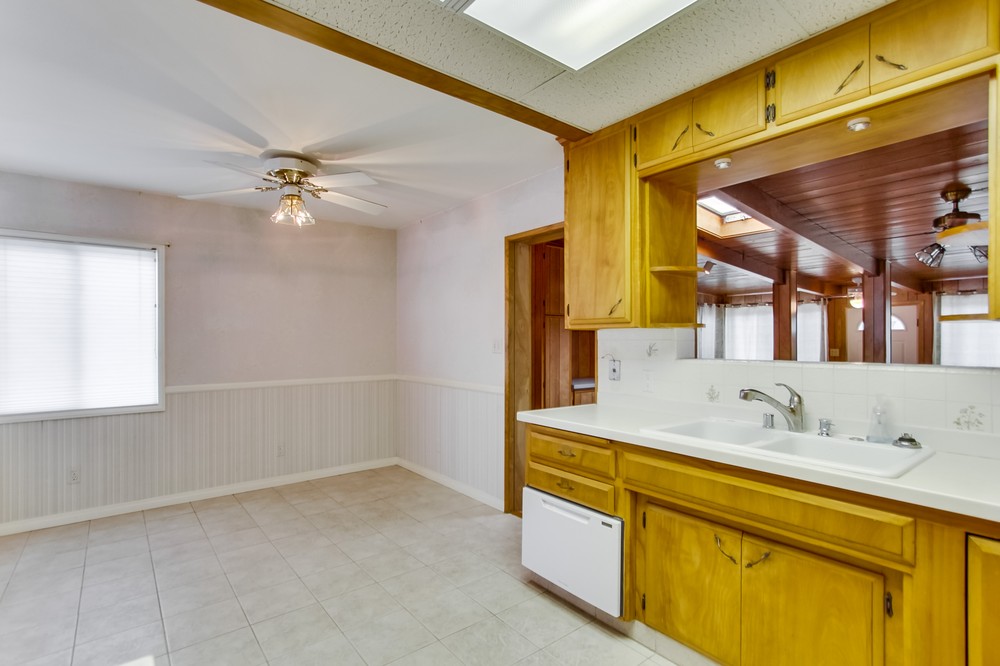 Virtual tour photo 15 of 43 for 5251 Thorn Street