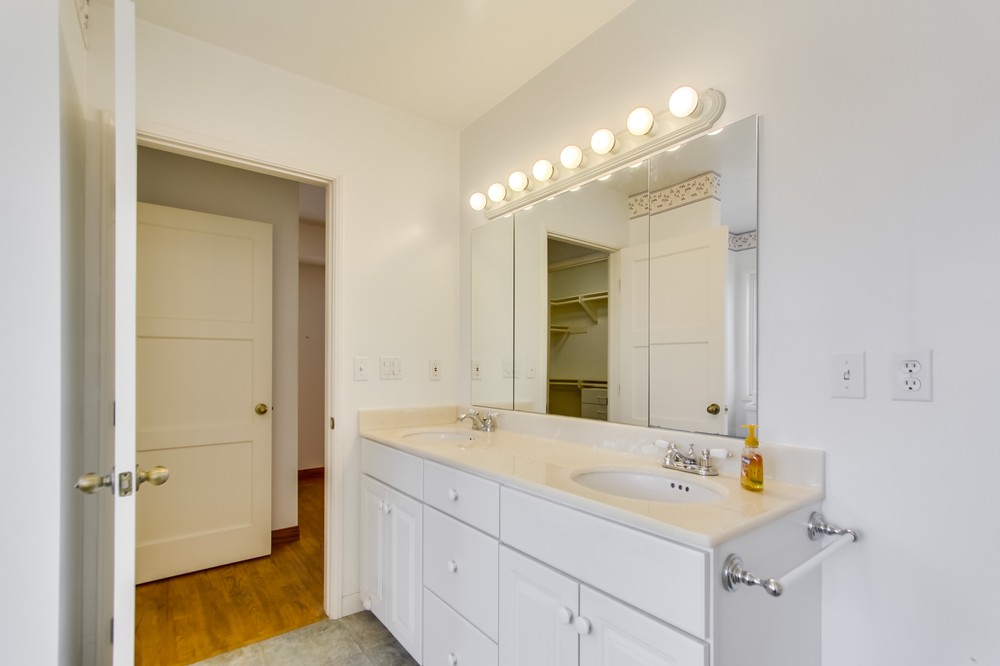 Virtual tour photo 25 of 43 for 5251 Thorn Street