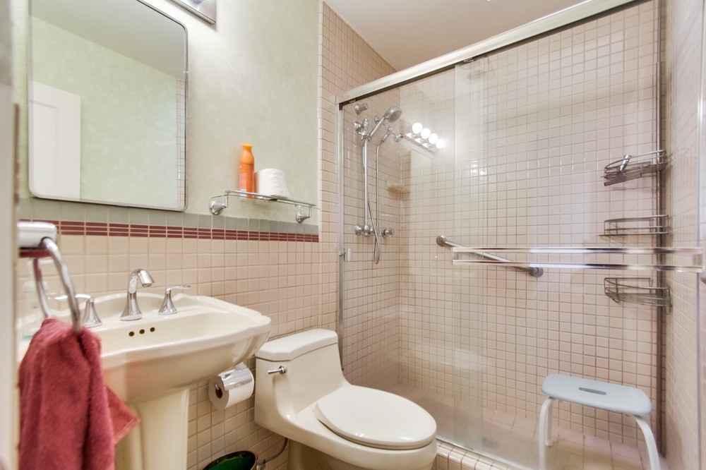 Virtual tour photo 32 of 43 for 5251 Thorn Street