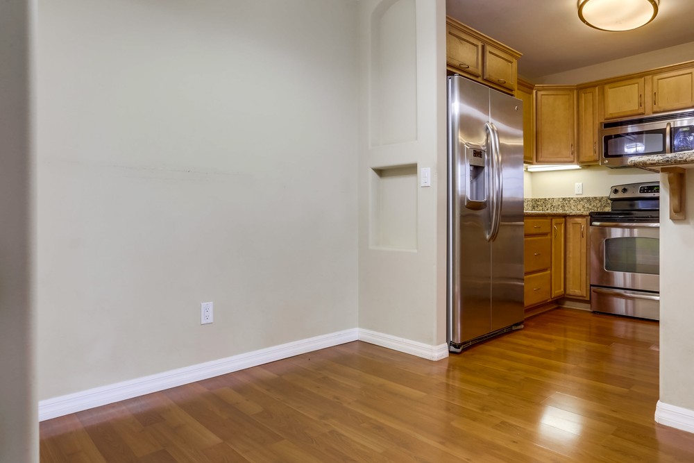 Virtual tour photo 7 of 23 for 5252 Balboa Arms Dr #189