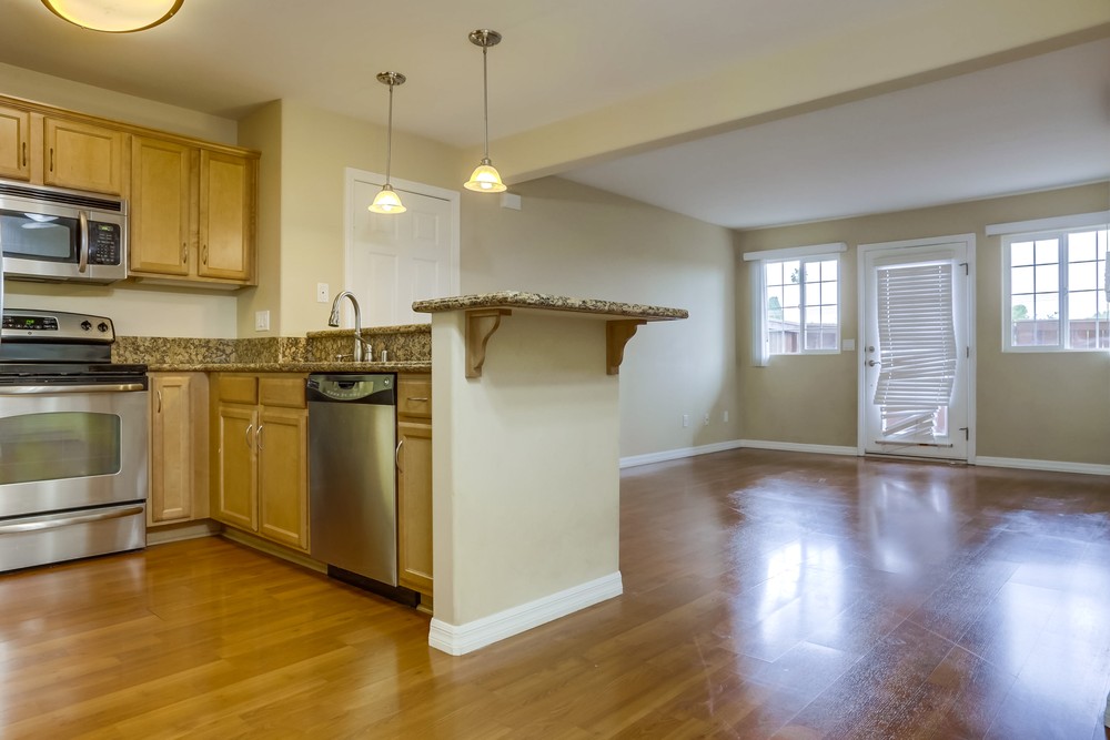 Virtual tour photo 8 of 23 for 5252 Balboa Arms Dr #189