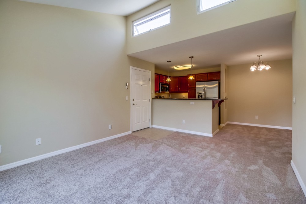 Virtual tour photo 6 of 30 for 5252 Balboa Arms Dr #228