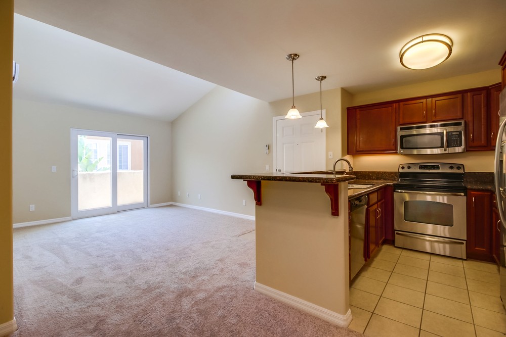 Virtual tour photo 10 of 30 for 5252 Balboa Arms Dr #228