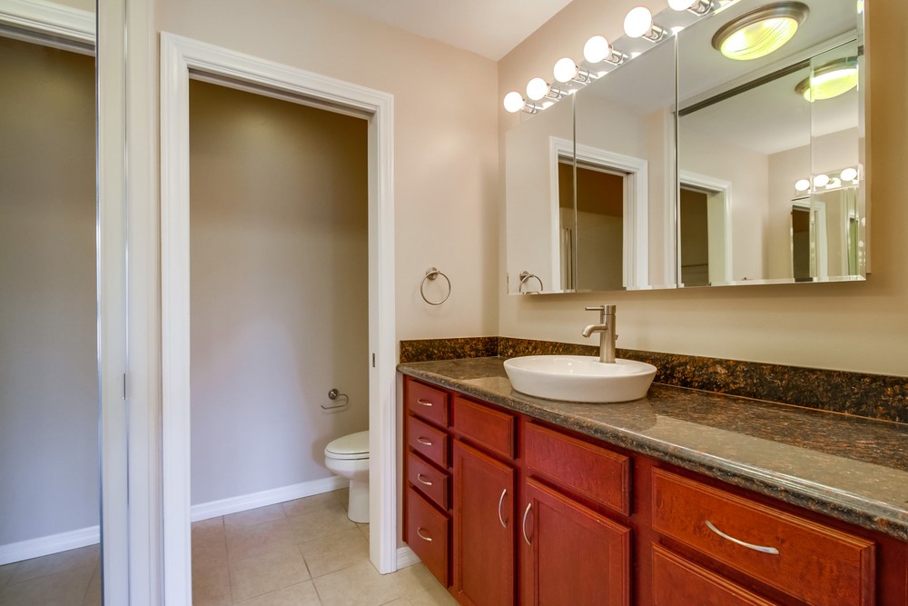 Virtual tour photo 16 of 30 for 5252 Balboa Arms Dr #228
