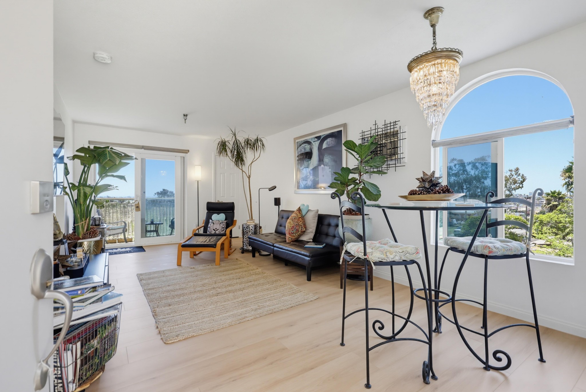 Virtual tour photo 3 of 25 for 5252 Orange Ave