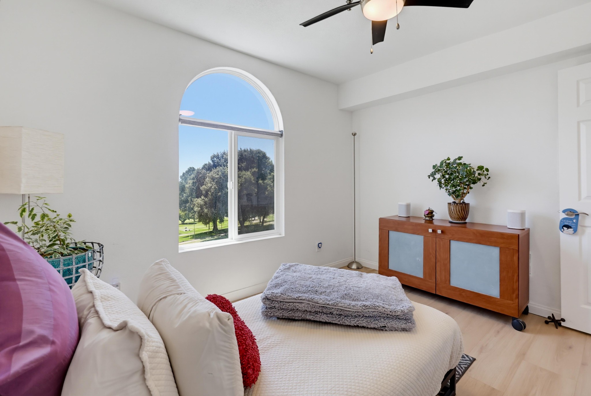 Virtual tour photo 13 of 25 for 5252 Orange Ave