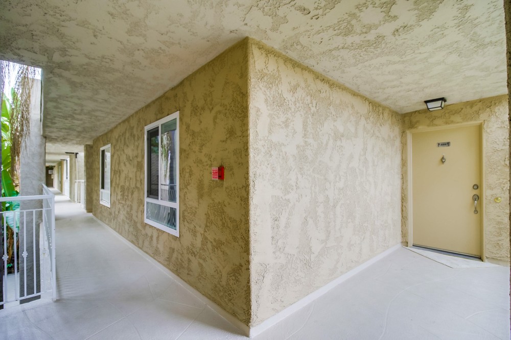 Virtual tour photo 7 of 28 for 5252 Orange Ave #326