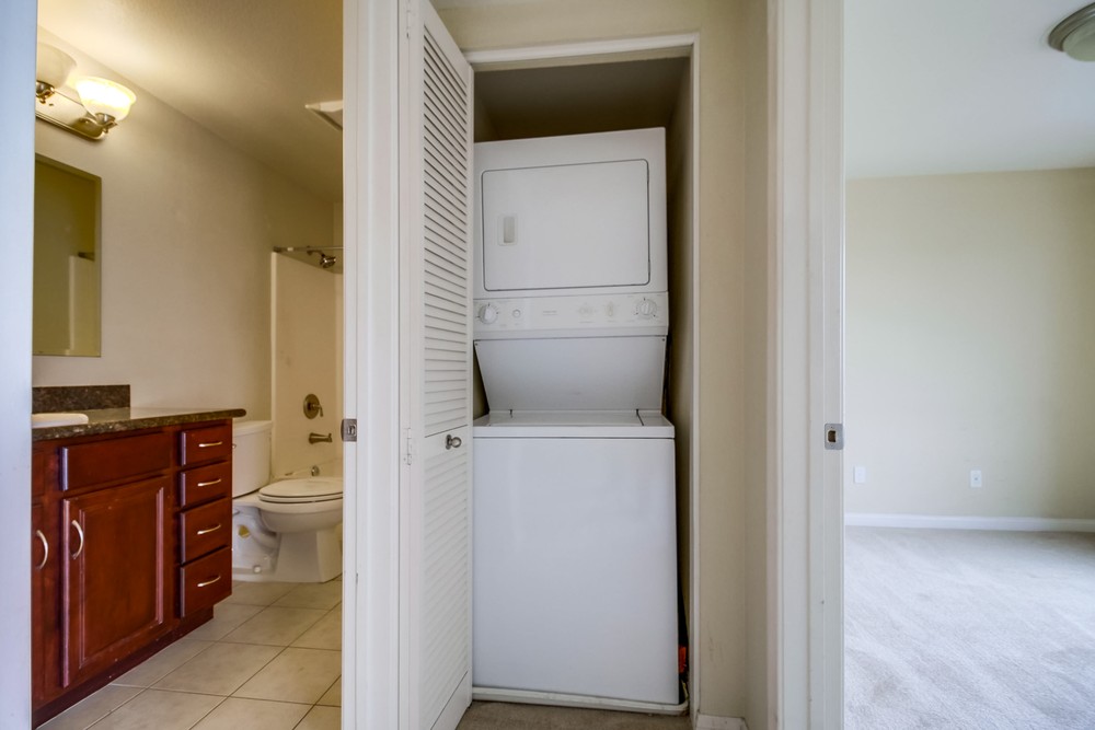 Virtual tour photo 23 of 28 for 5252 Orange Ave #326