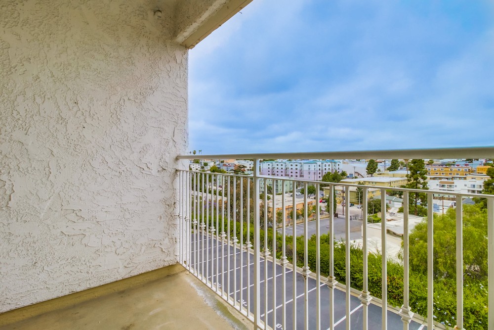 Virtual tour photo 24 of 28 for 5252 Orange Ave #326