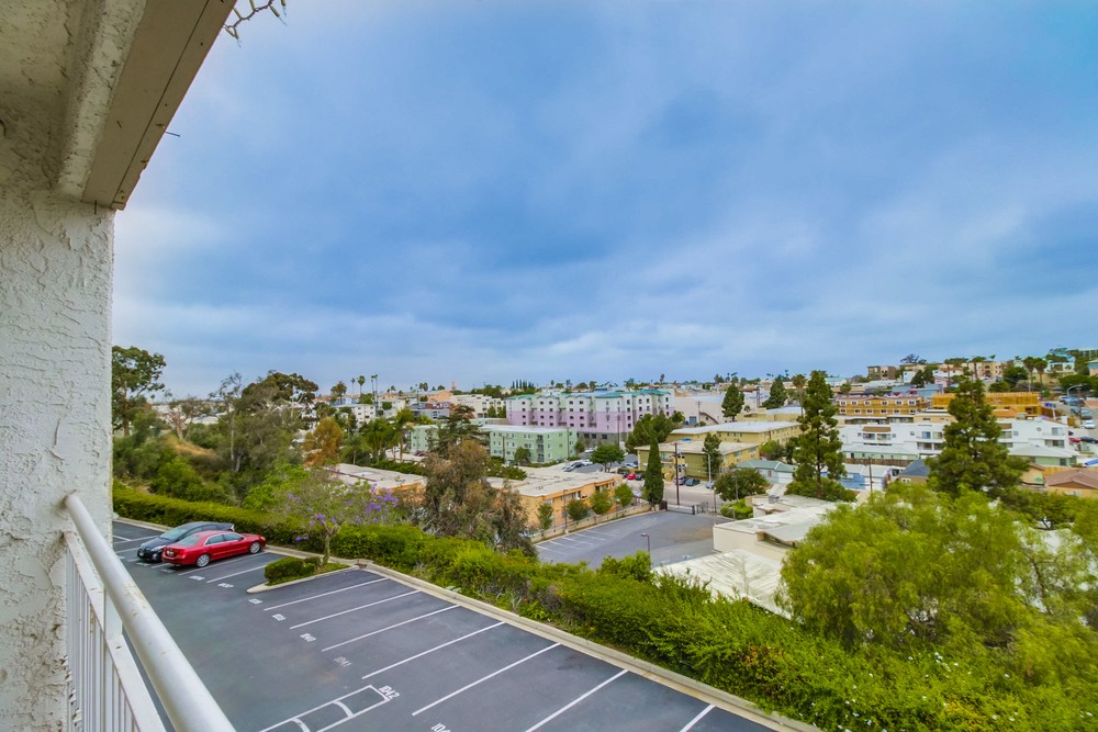 Virtual tour photo 26 of 28 for 5252 Orange Ave #326