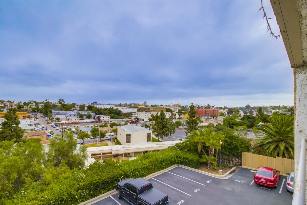 Virtual tour photo 27 of 28 for 5252 Orange Ave #326