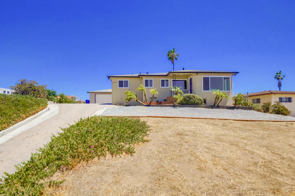 Virtual tour photo 7 of 43 for 5259 Roswell St