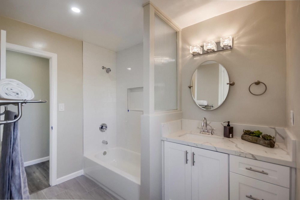 Virtual tour photo 33 of 43 for 5259 Roswell St
