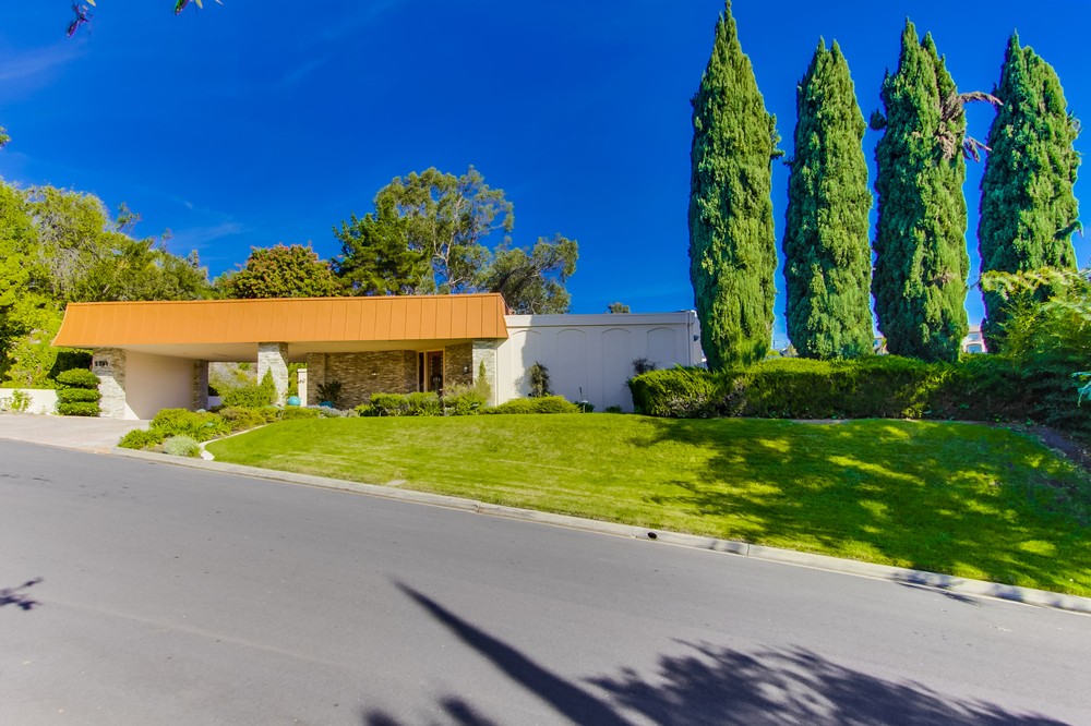 Virtual tour photo 3 of 56 for 5261 Le Barron Road